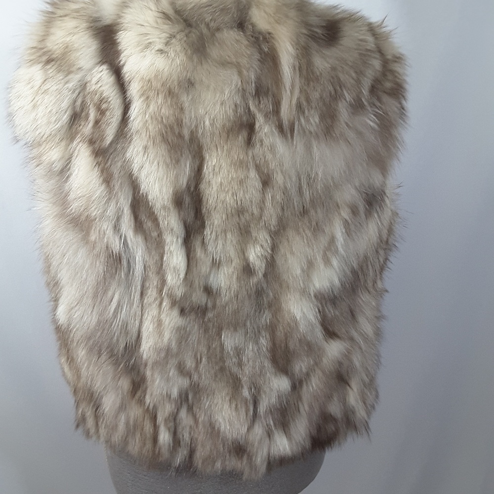 Fur vest - Picture 3 of 6